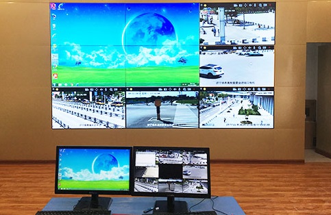 電腦投屏拼接大屏幕